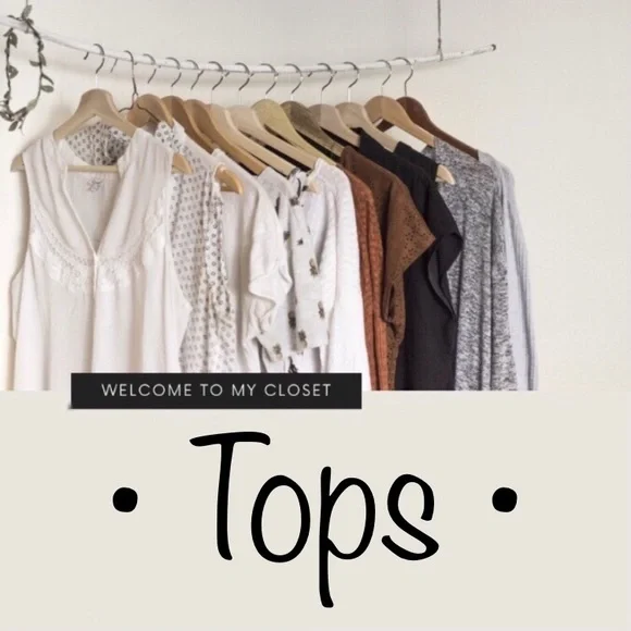 • section Tops • - Picture 2 of 3